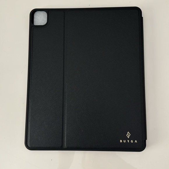 Cowhide iPad Case - Picture 4 of 5